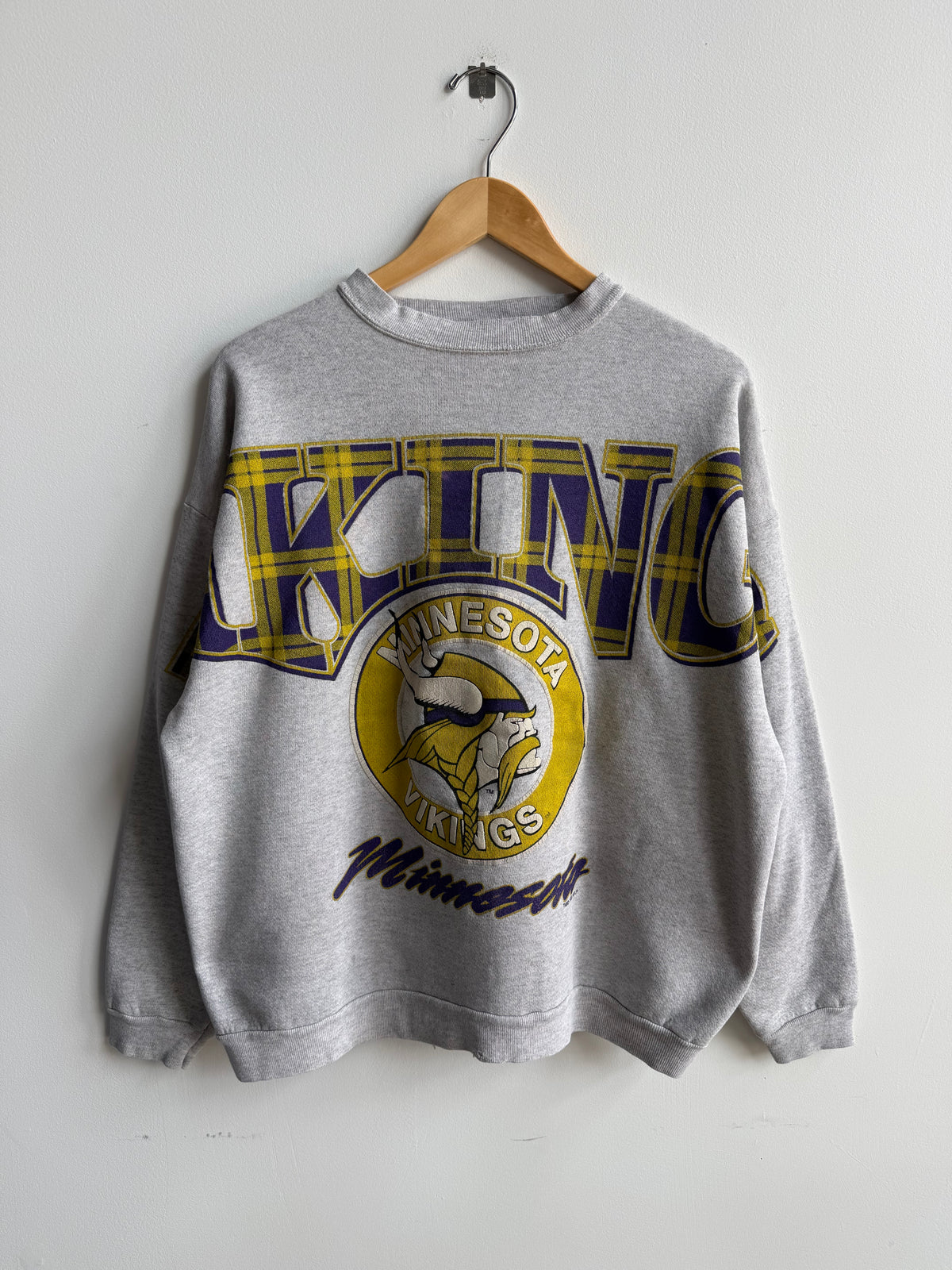 (L) Minnesota Vikings Spellout Crew