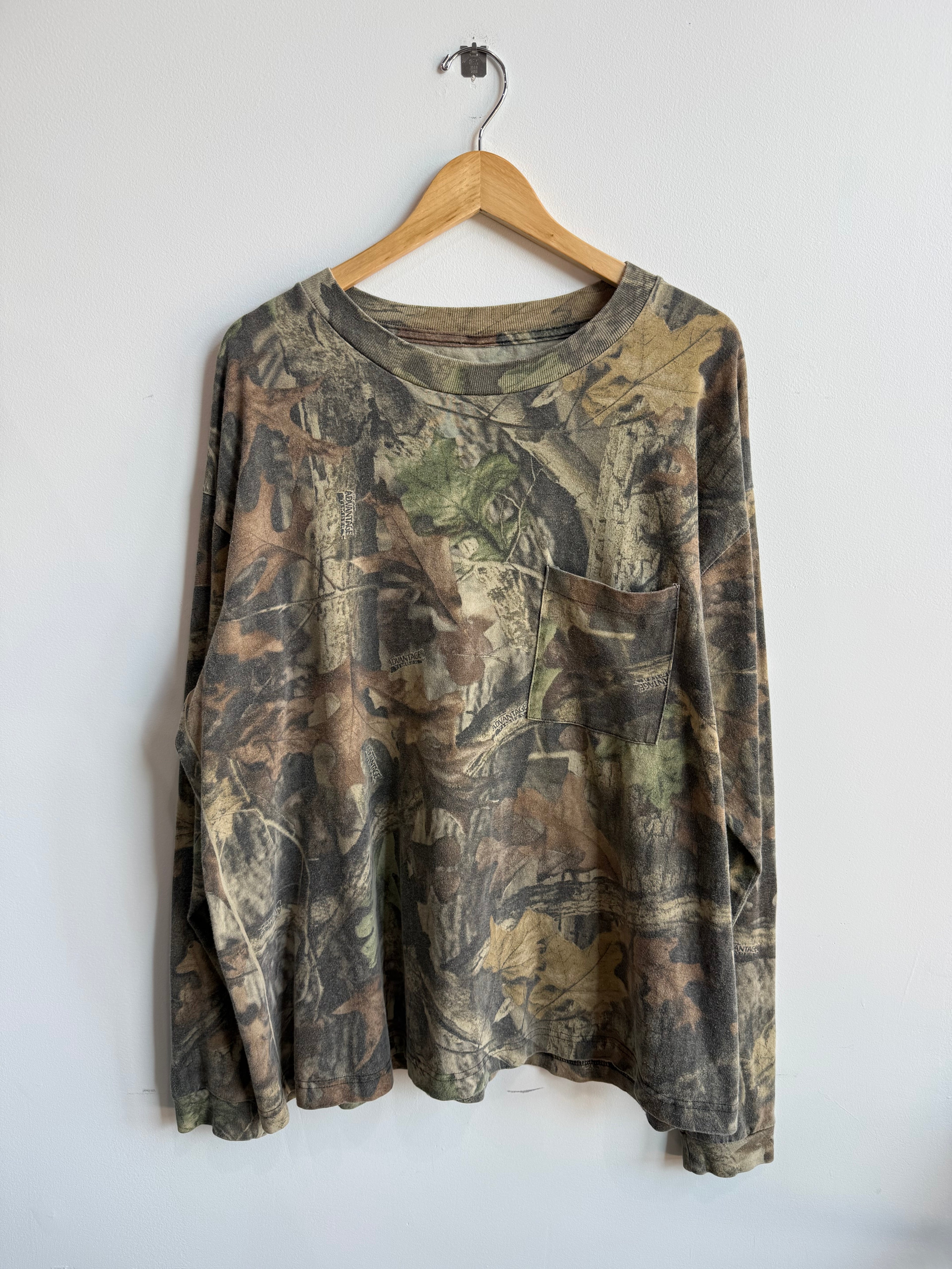 (XXL) Camo Long Sleeve Tee