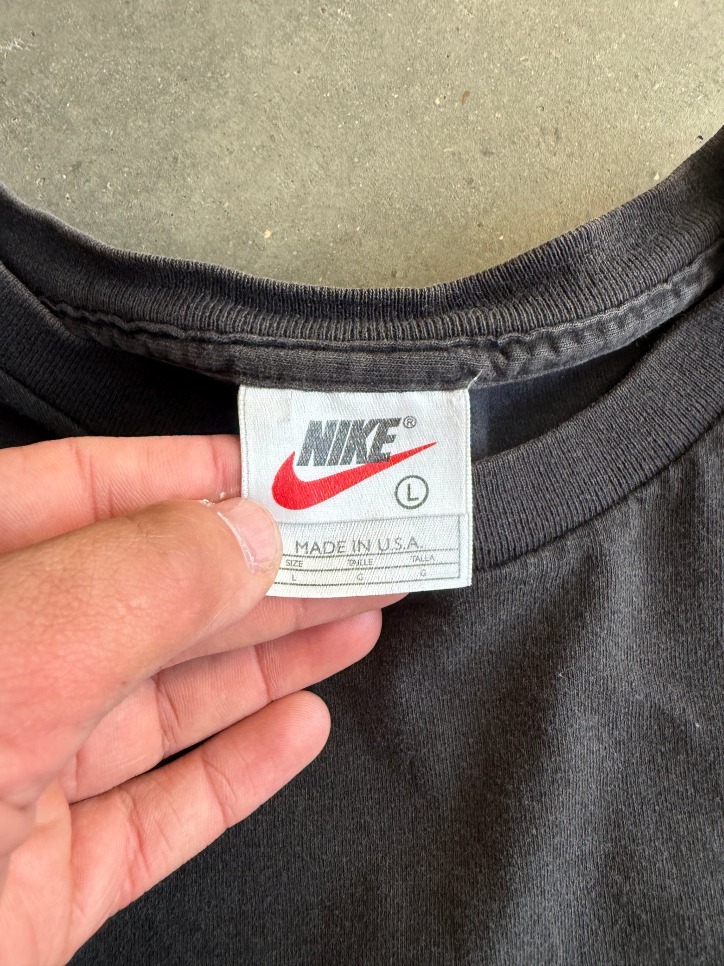 (L) Black Nike Logo Tee