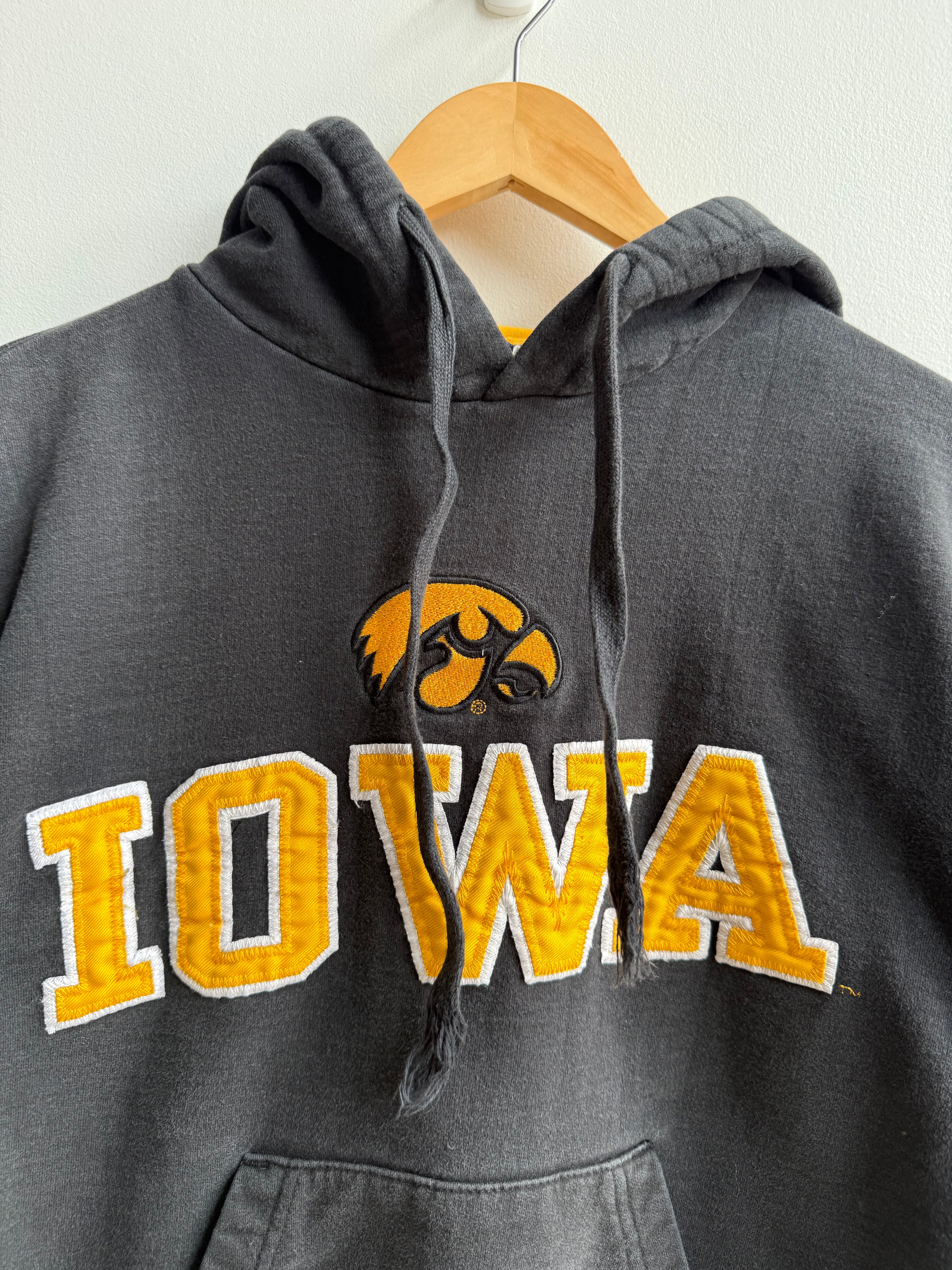 (S) Iowa Hawkeyes Hoodie