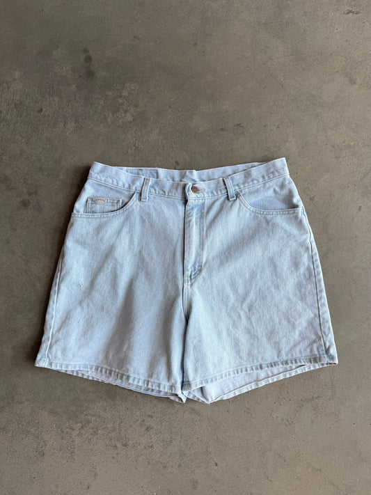 (32) Riders Jean Shorts