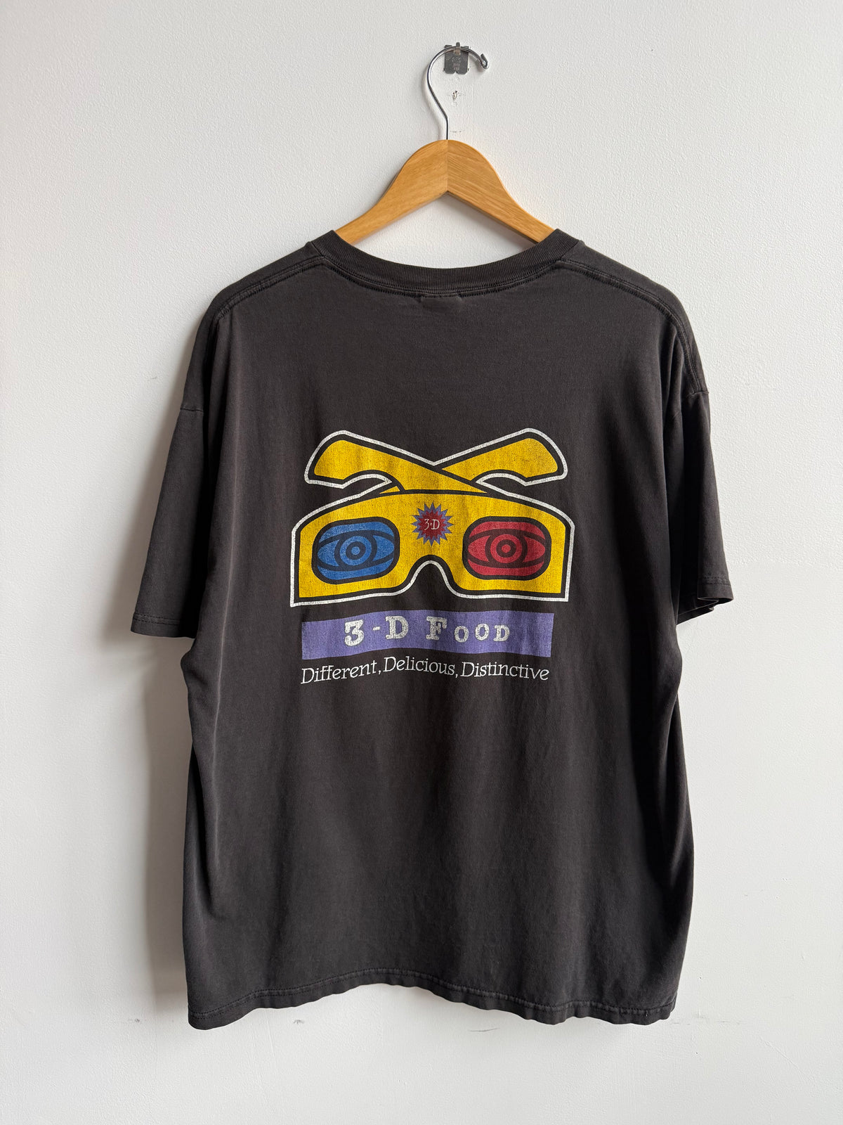 (XL) Chilis Tee