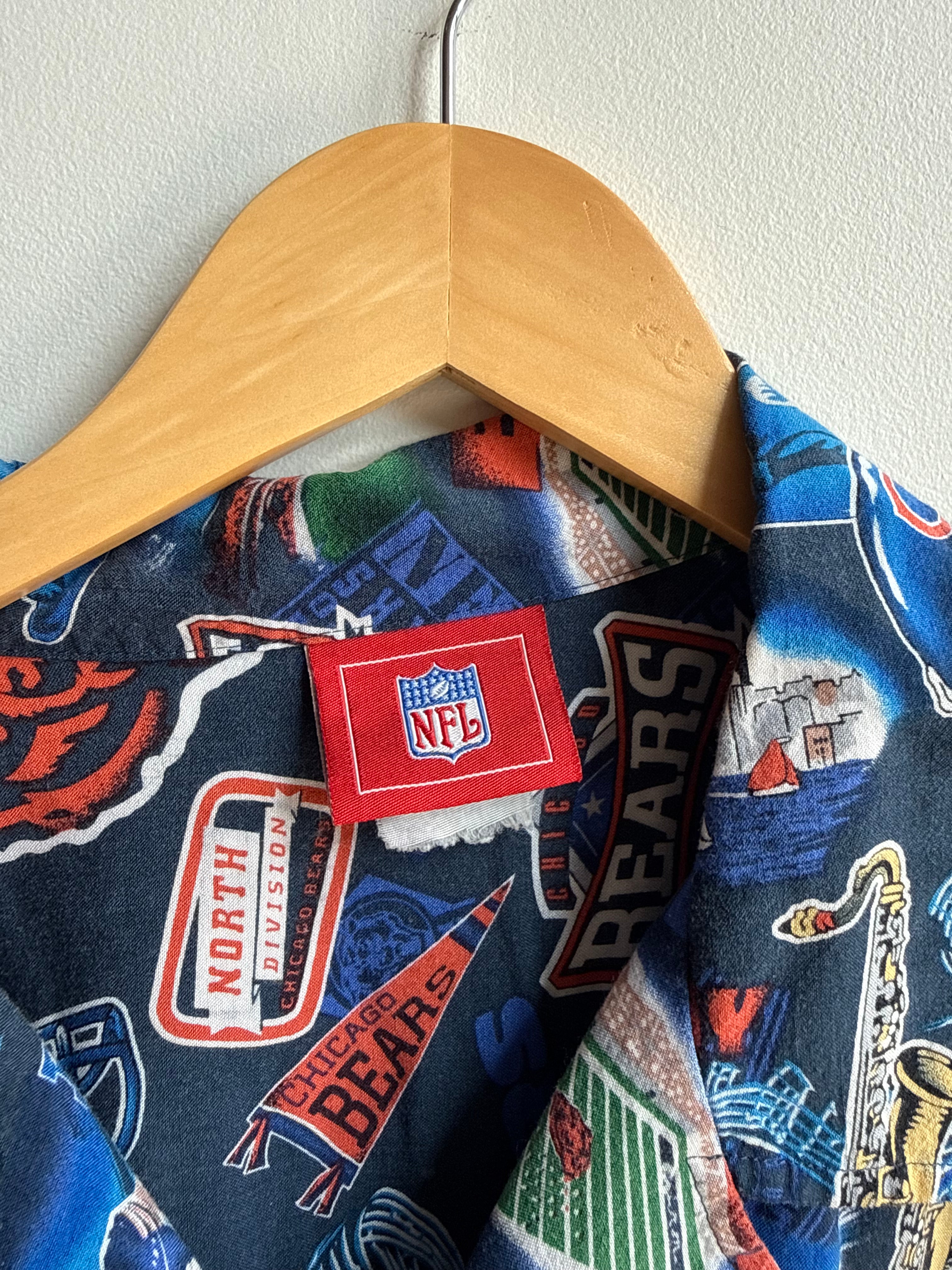 (XL) Chicago Bears Hawaiian Shirt