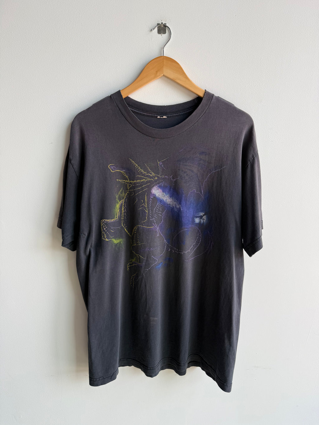 (L) Dragon Faded Tee