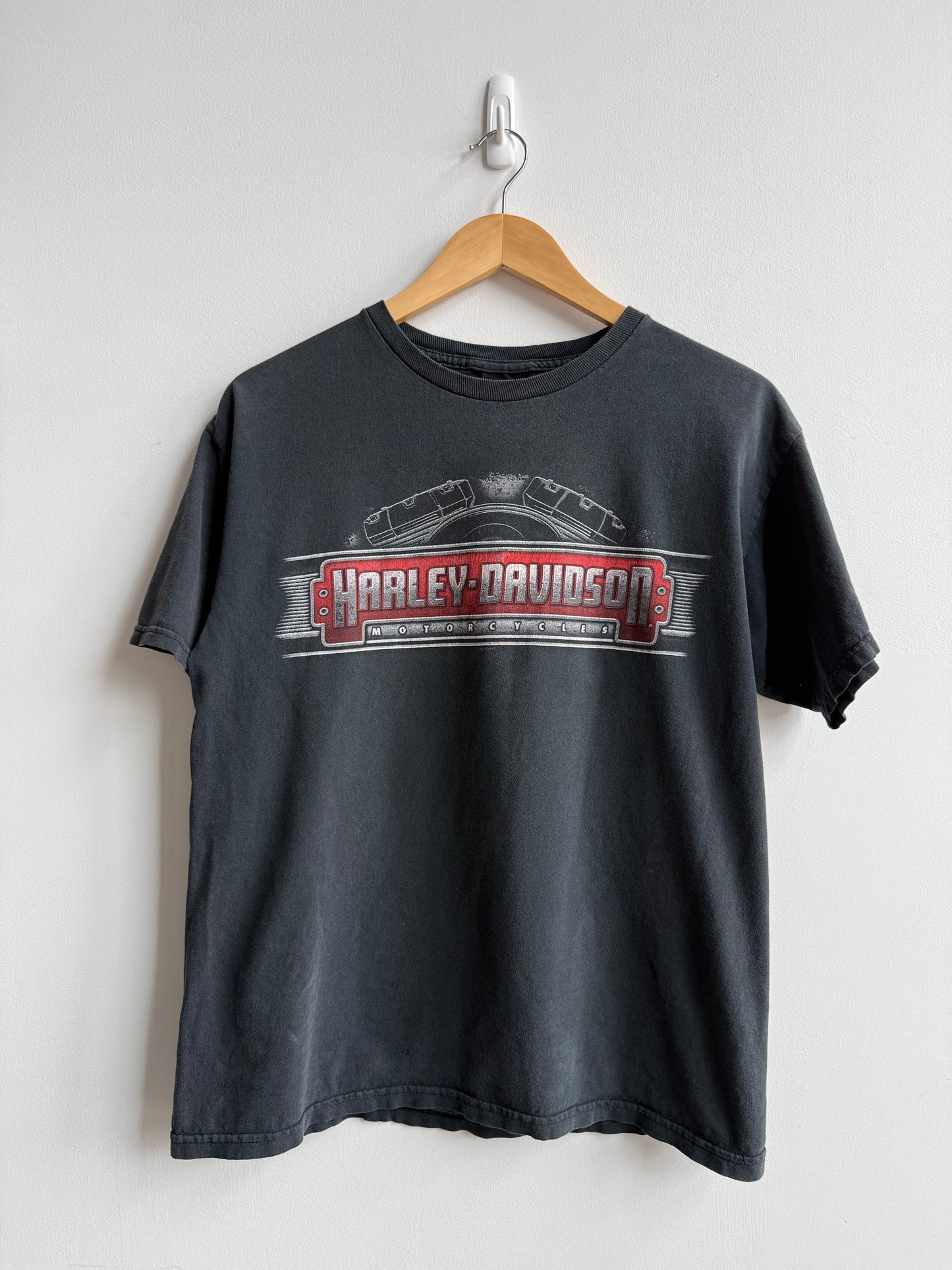 (M) Harley Des Moines Tee