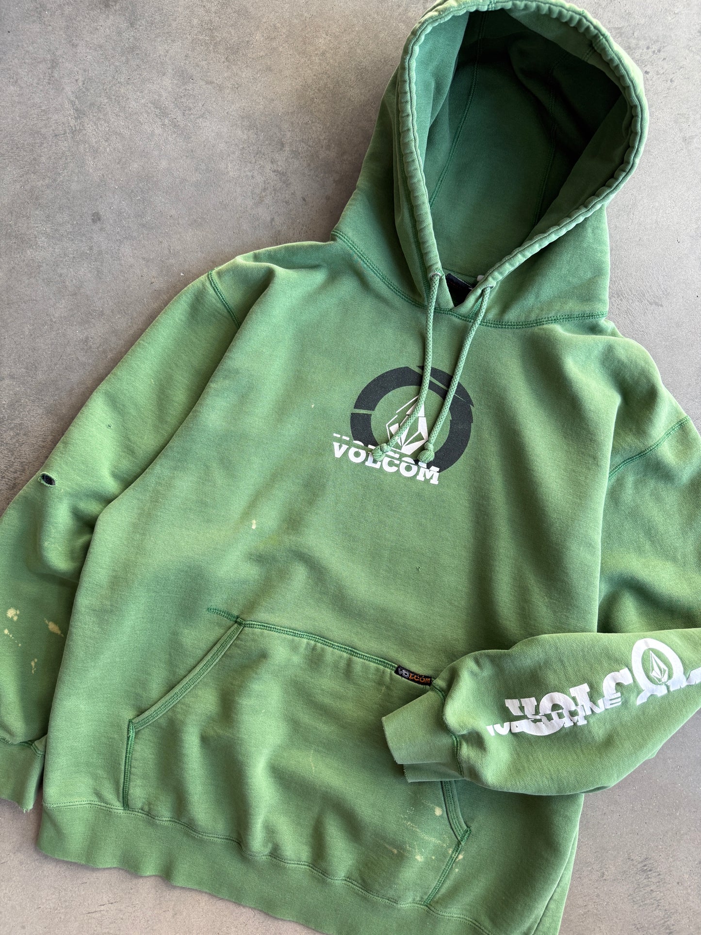 (L) Volcom Logo Hoodie