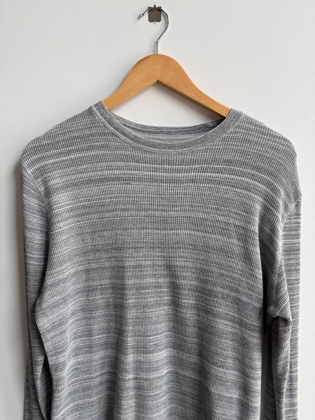 (L) Mossimo Thermal Shirt