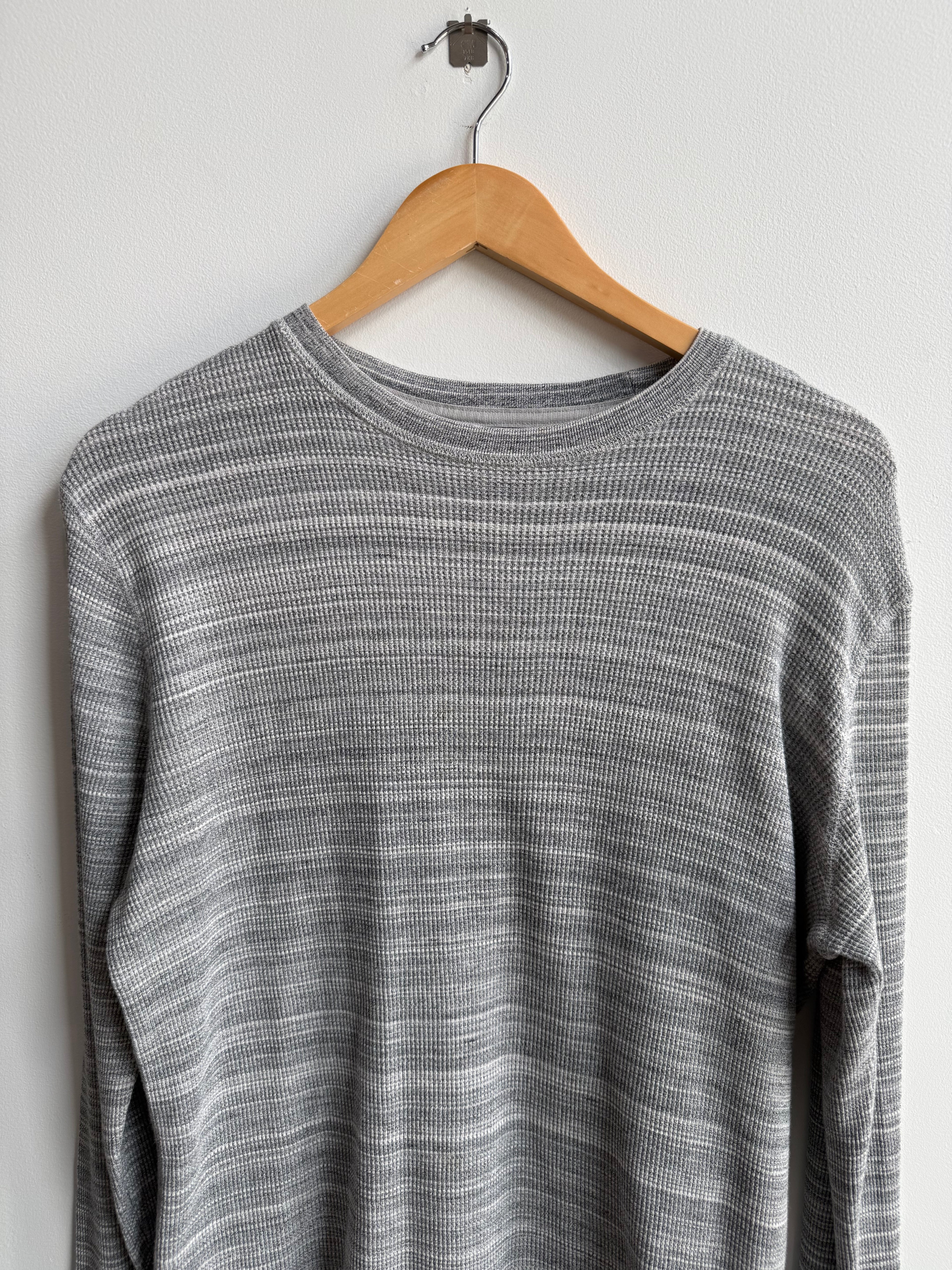 (L) Mossimo Thermal Shirt