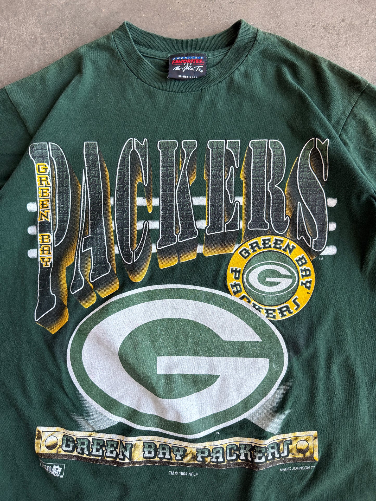 (M) Green Bay Packers Magic Johnson’s Tee