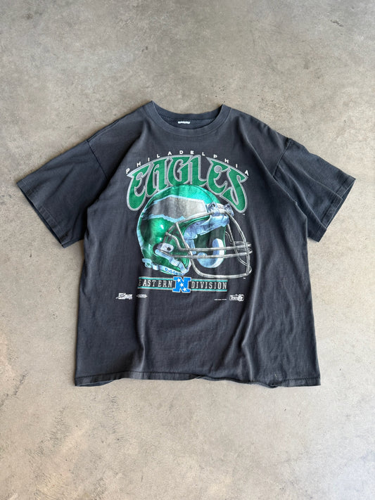 (L) Philadelphia Eagles Tee