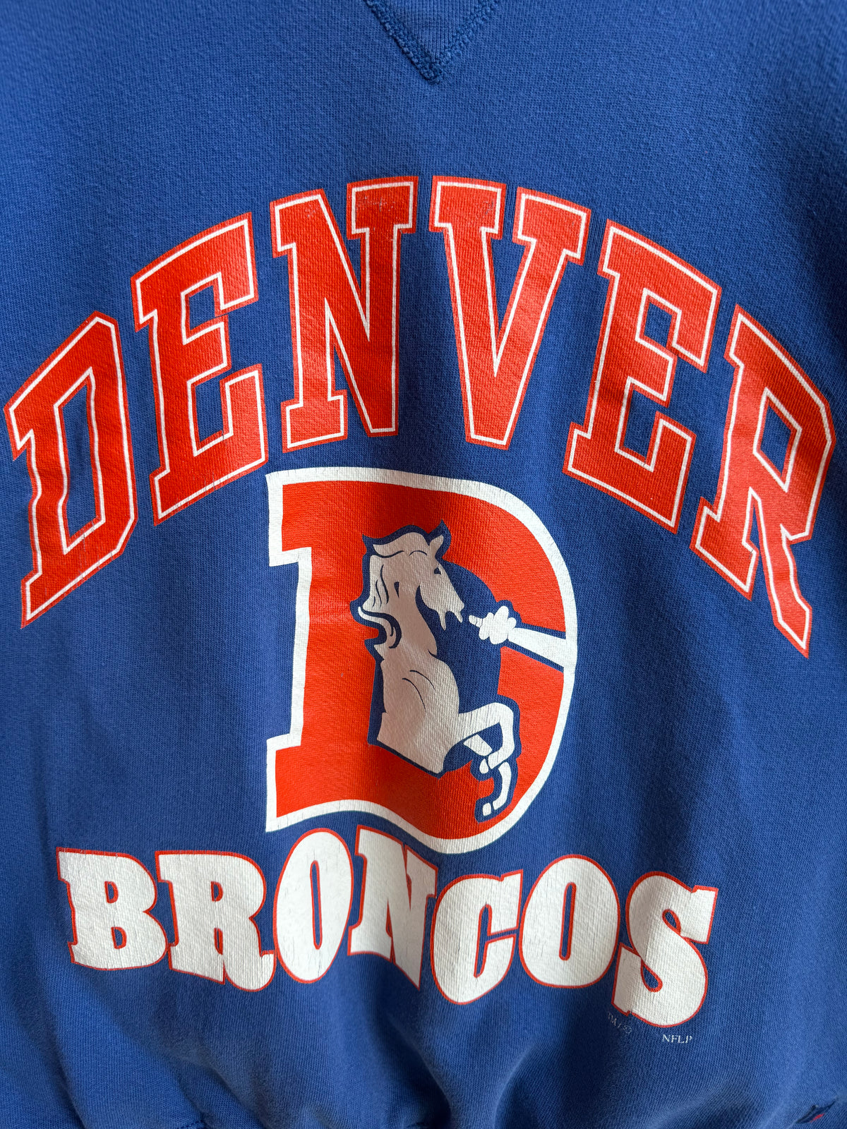 (XL) Denver Broncos Russell Crew