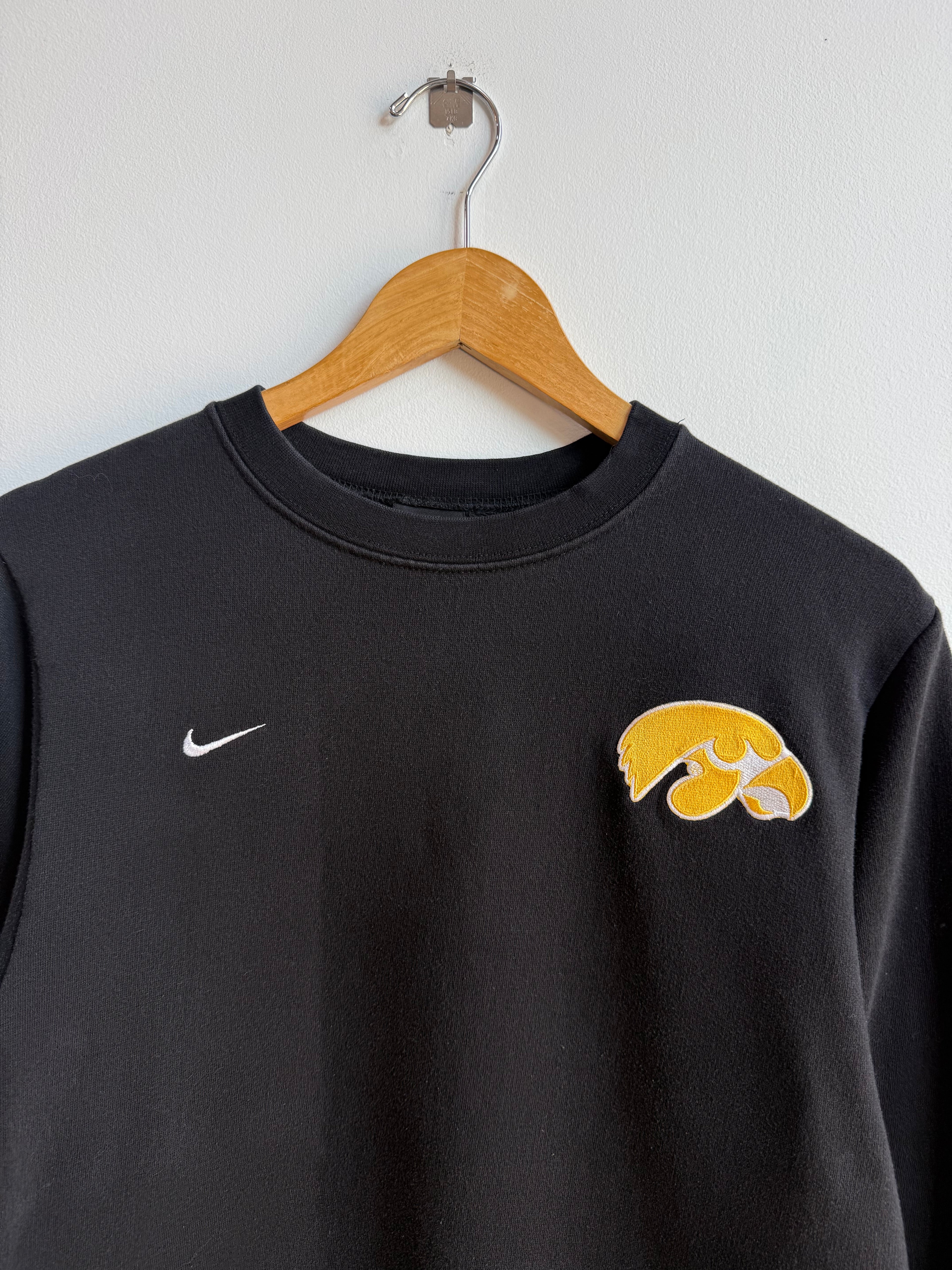 (S) Iowa Hawkeyes Nike Crew