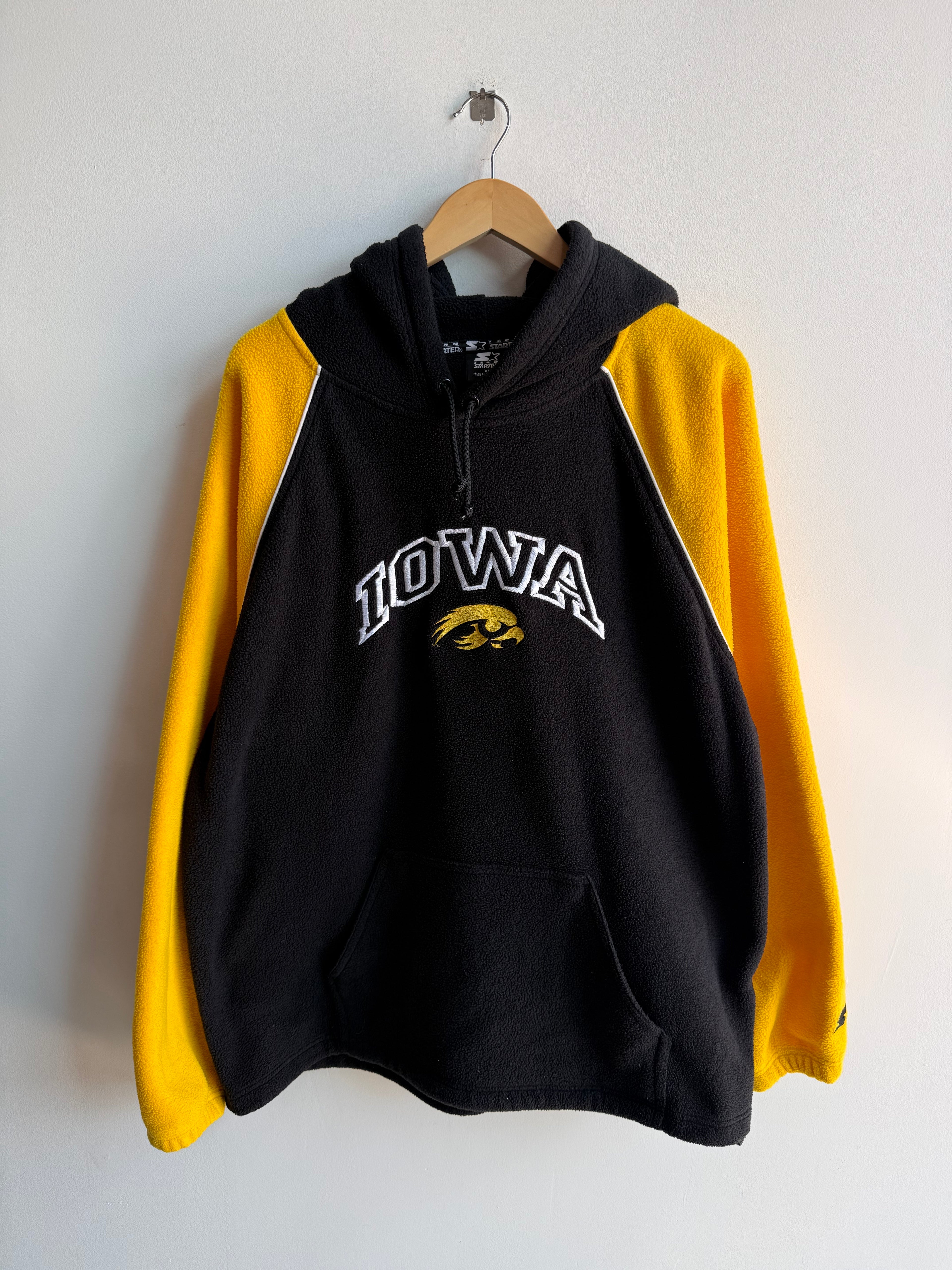 (XL) Iowa Hawkeyes Fleece Hoodie