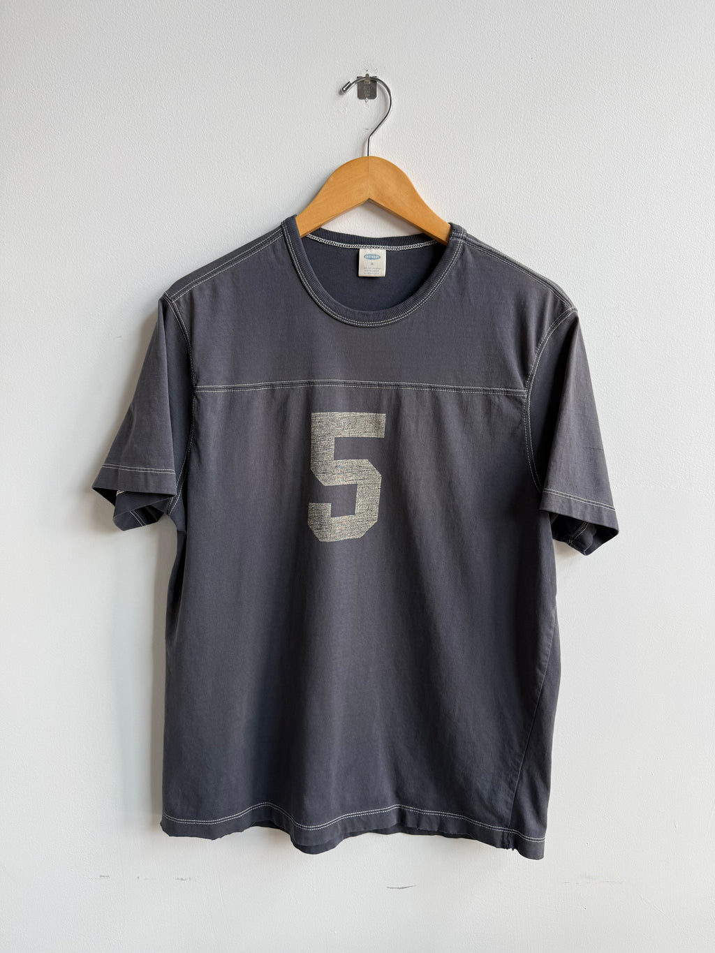 (M) Old Navy #5 Tee