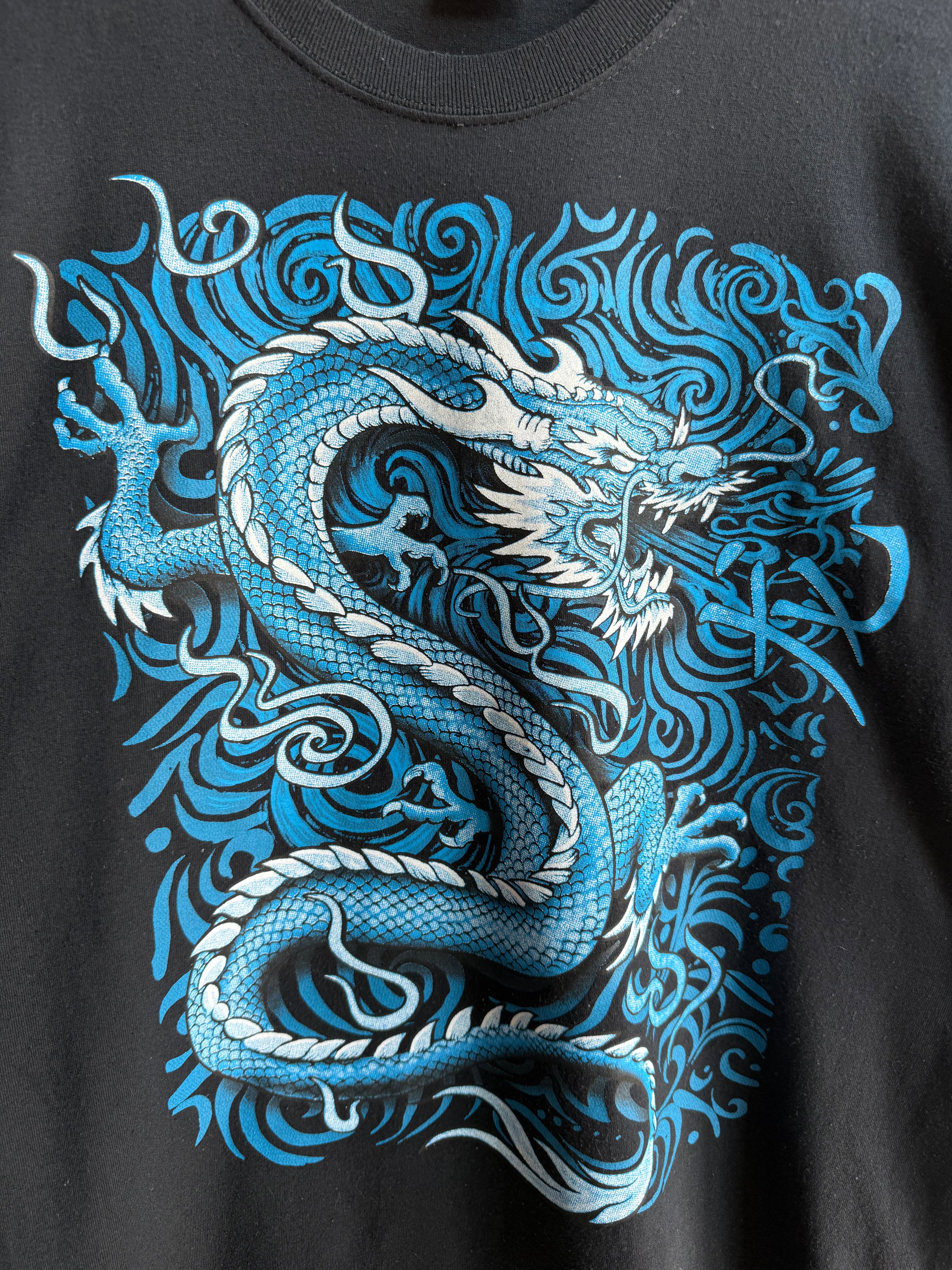 (XL) Dragon Y2K Tee