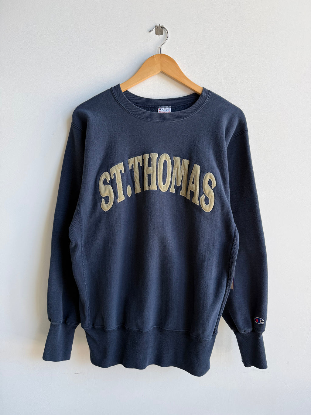 (L) St. Thomas Reverse Weave Crew