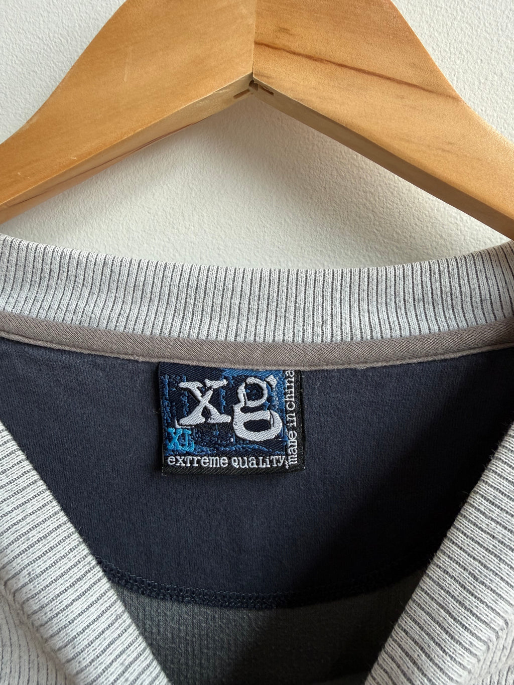(XL) XG Sweater