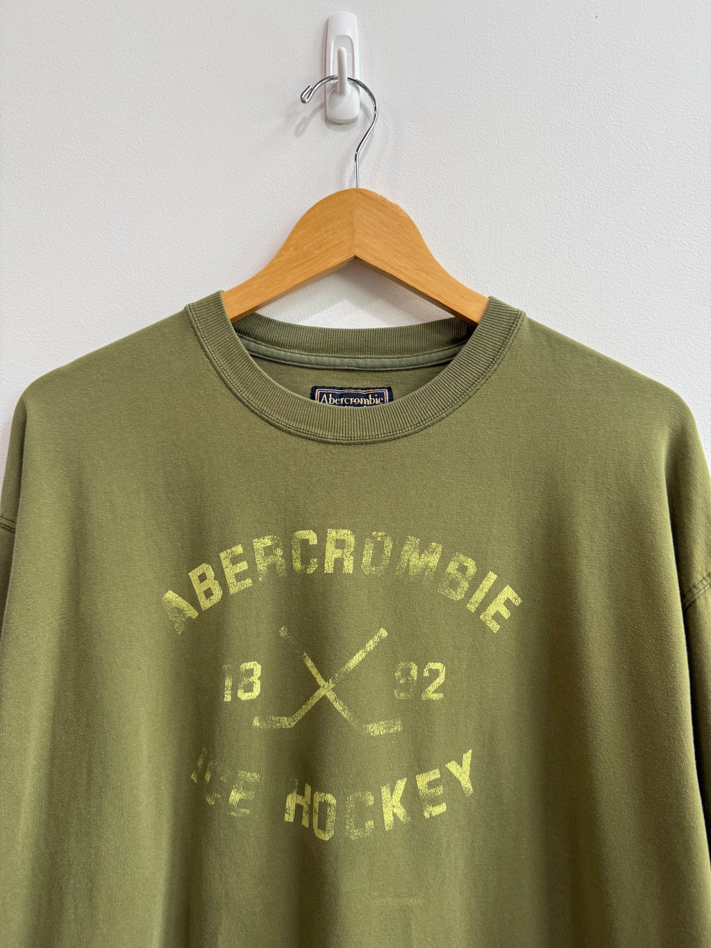 (XL) Abercrombie Hockey Tee