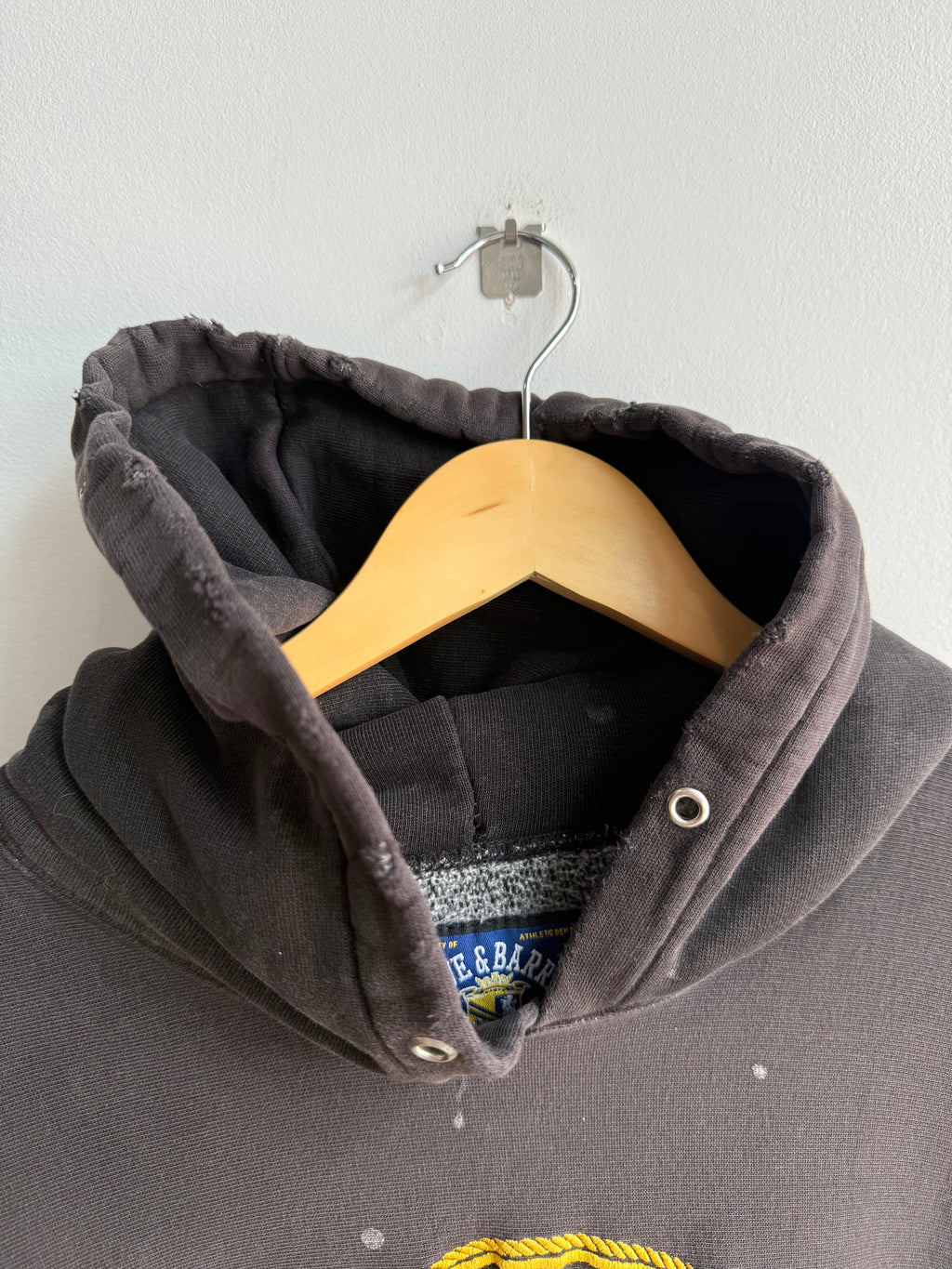 (XL) United States Army Distressed Hoodie