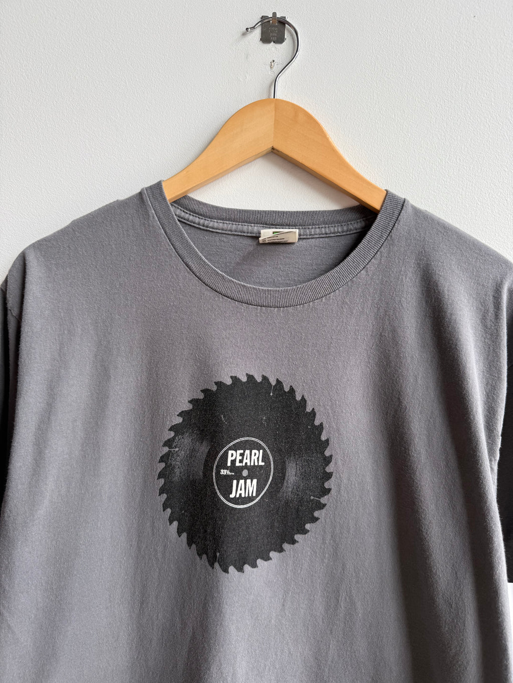 (L) Pearl Jam Tee
