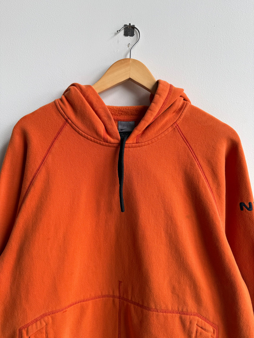(M) Nike Hoodie