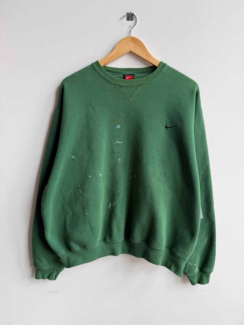 (M) Nike Crew