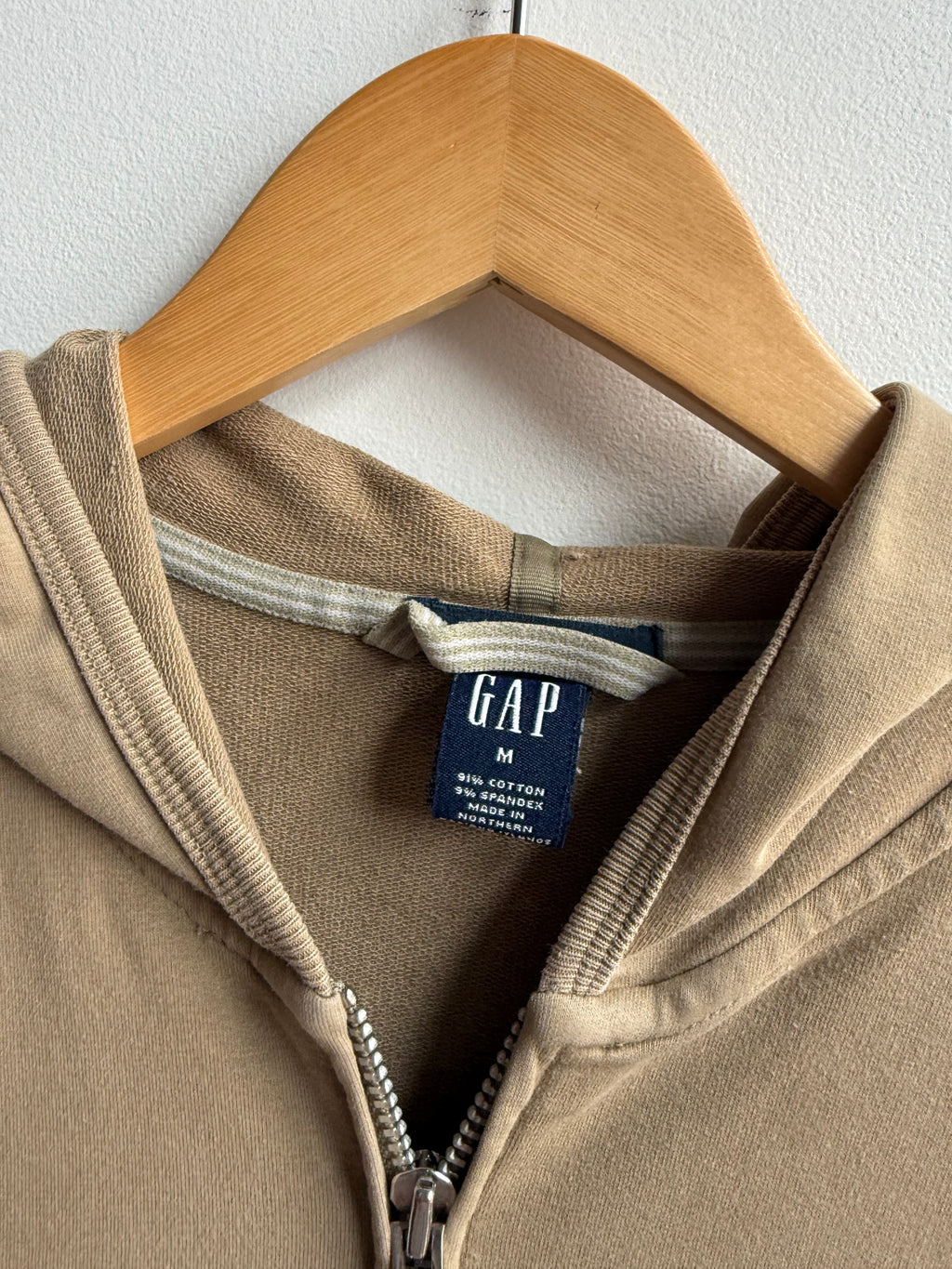 (M) Gap Zip Up Hoodie