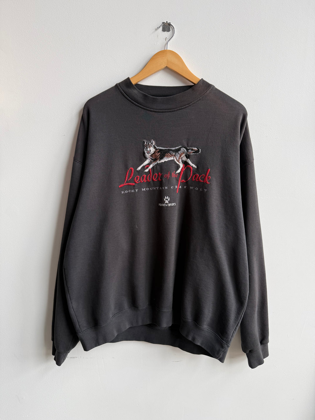 (XL) Wolf Crew
