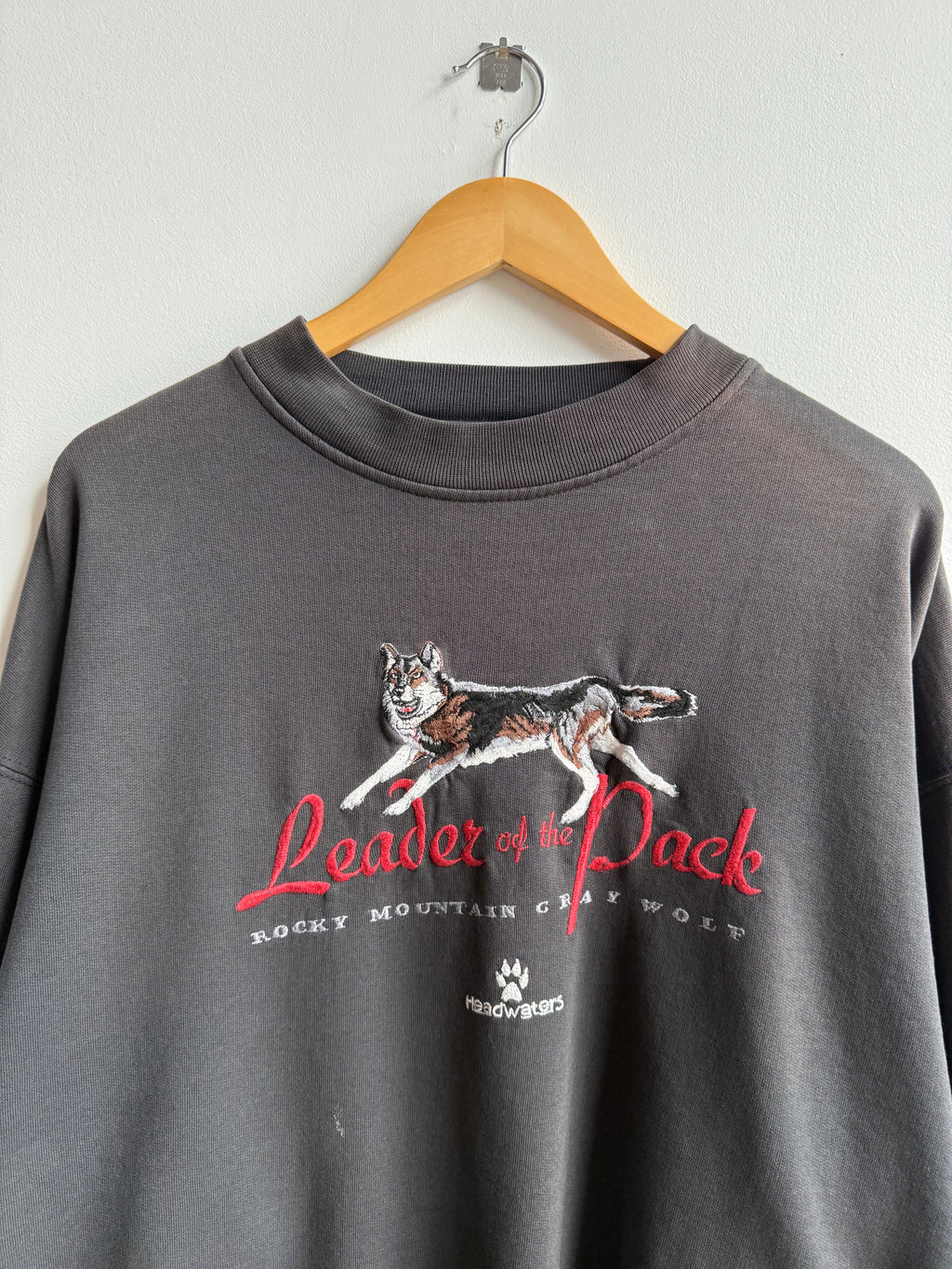 (XL) Wolf Crew