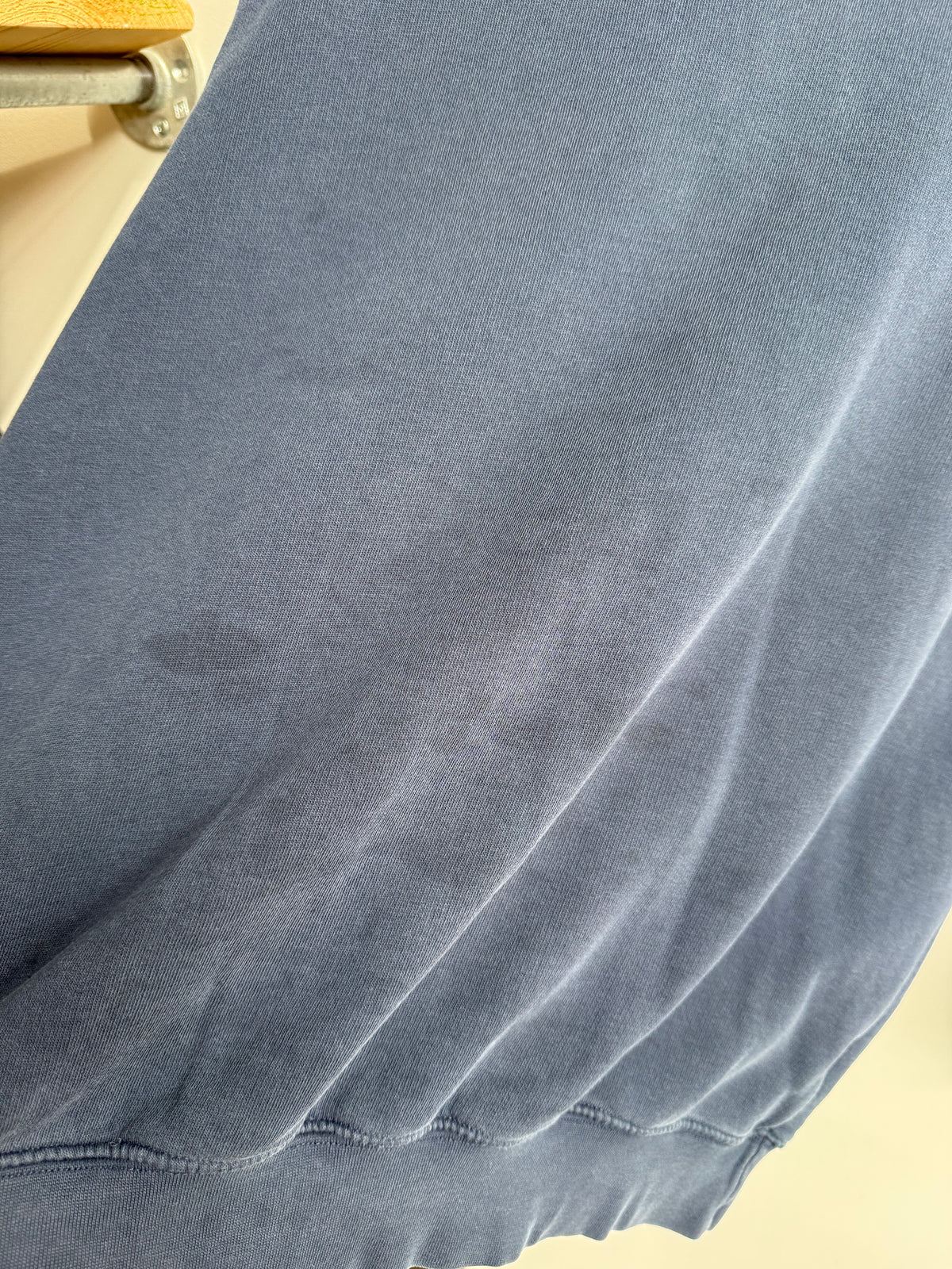 (L) Nike Crew